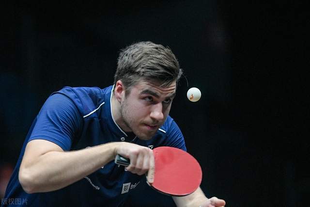 连续三年站 连续三年站