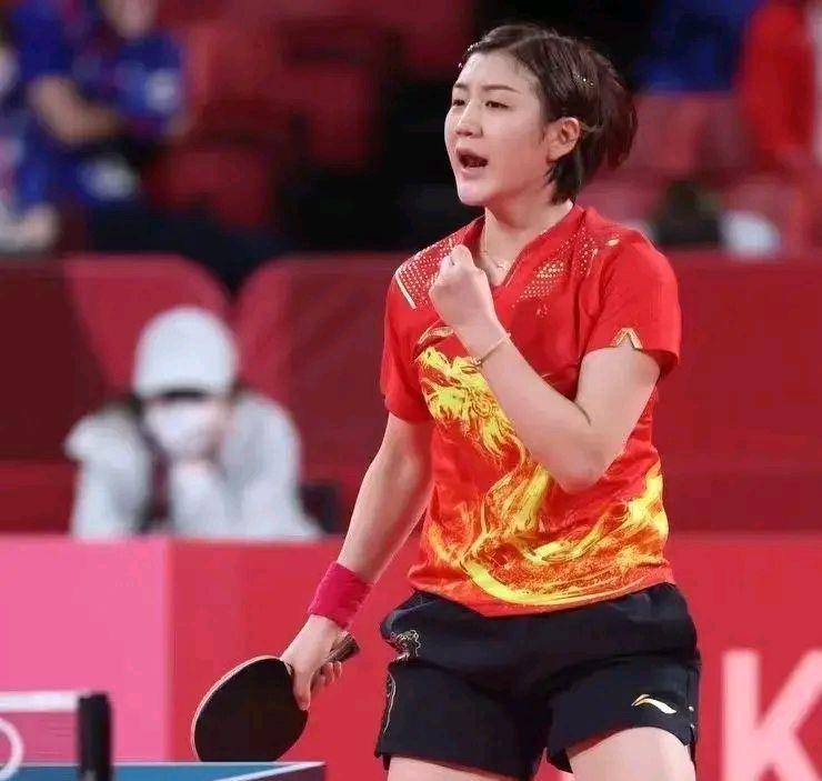 攀升榜首形 攀升榜首形