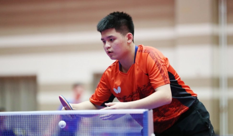 A巡回赛中 A巡回赛中