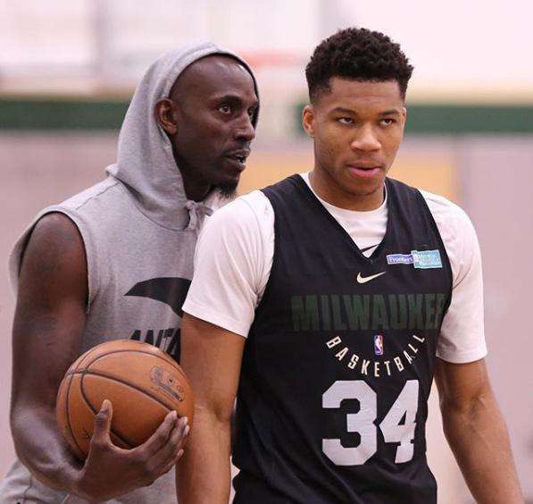 程度并不亚 程度并不亚